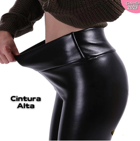 Calça de Couro Flanelada - HotLeg